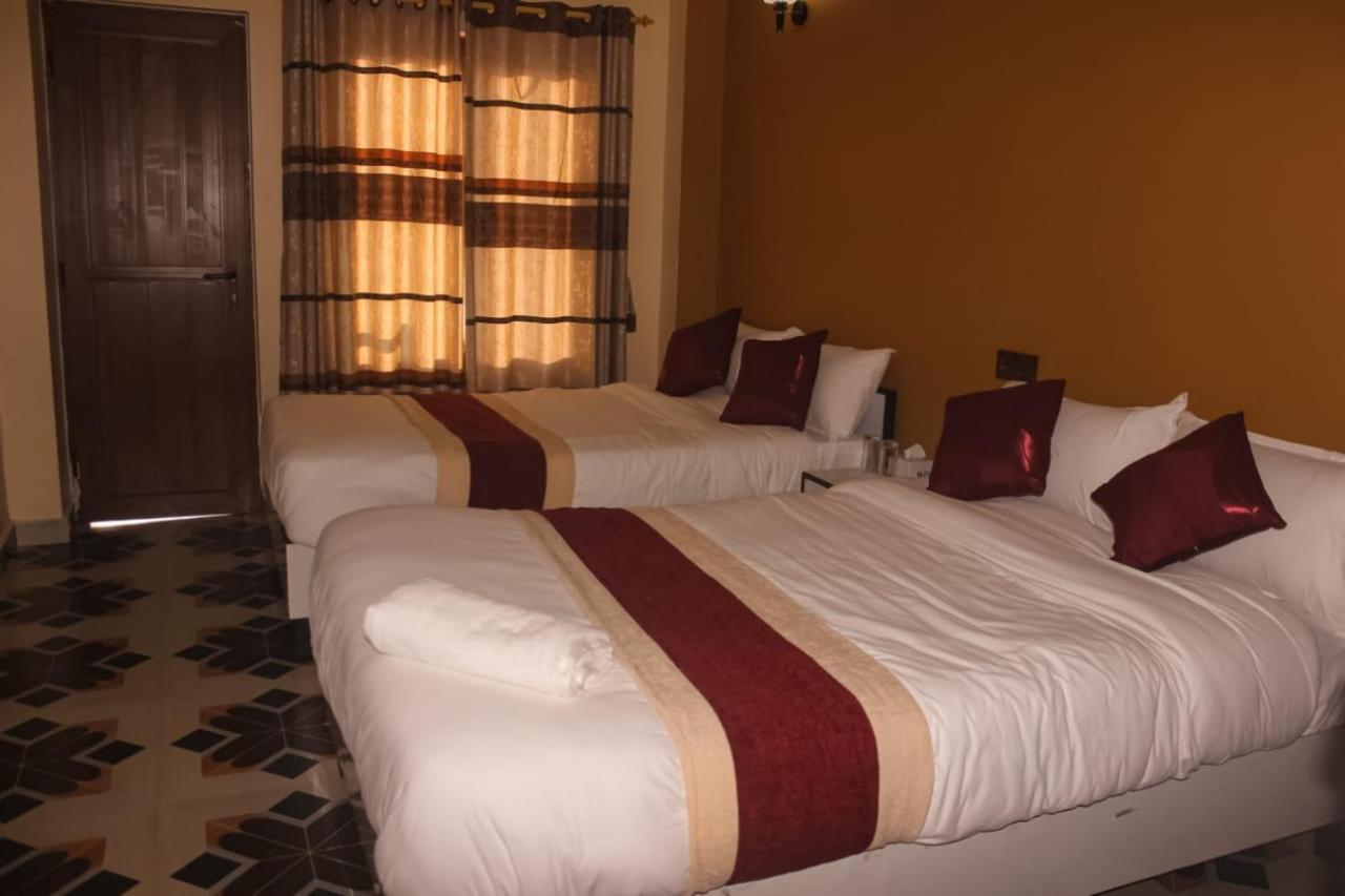 Hotel Flycatcher Chitwan- A Jungle Safari Home سوراها المظهر الخارجي الصورة
